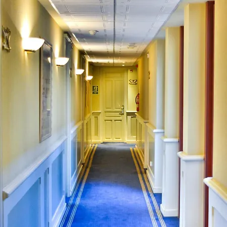 Alda Mercado De Hotel