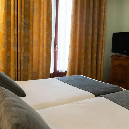 Alda Mercado De 4* Самора