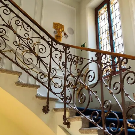 Alda Mercado De 4* Самора