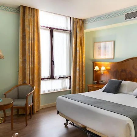 Hotel Alda Mercado De 4*