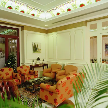 Alda Mercado De Самора