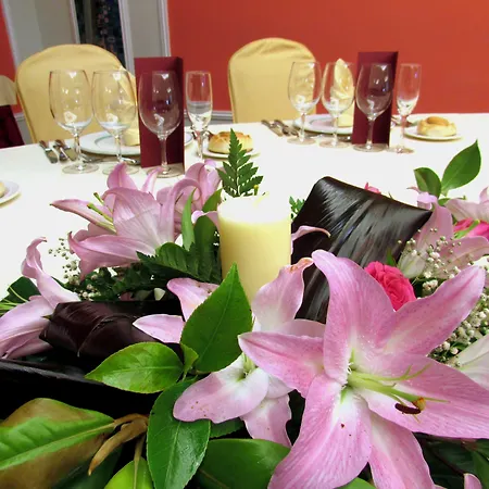 Отель Alda Mercado De Самора