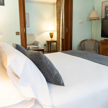 Hotel Alda Mercado De 4*