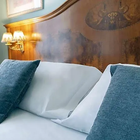 Alda Mercado De Hotel 4*