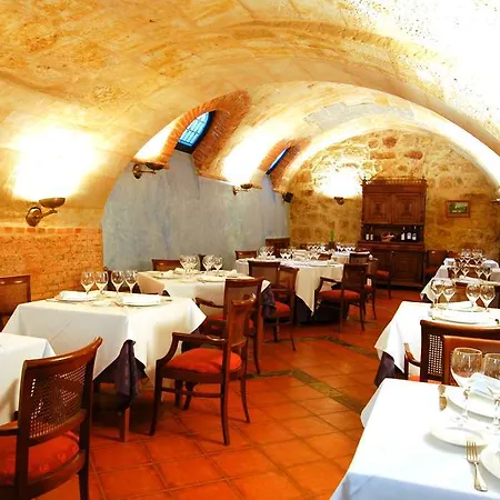 Alda Mercado De Отель 4*