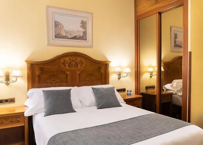 Alda Mercado De Hotel