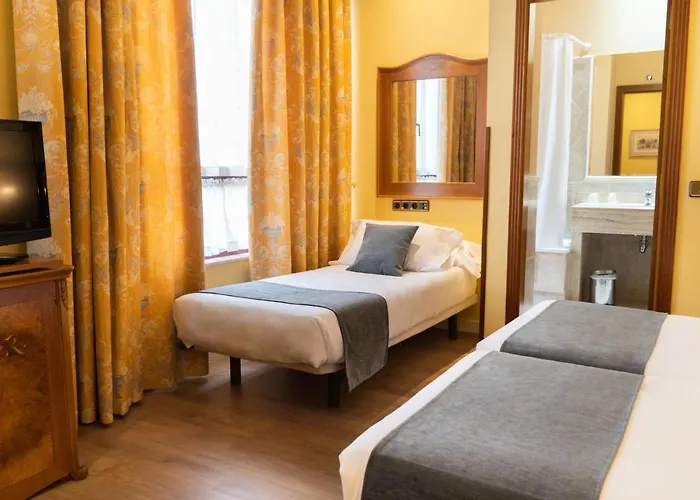 Alda Mercado De Hotel