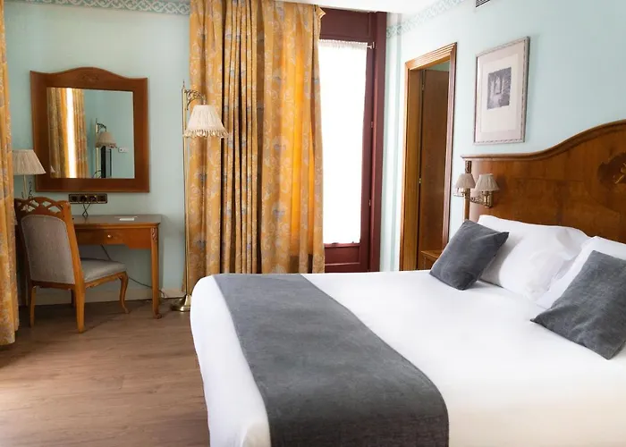 Alda Mercado De Zamora