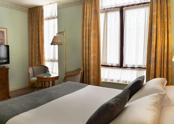 Alda Mercado De Hotel 4*