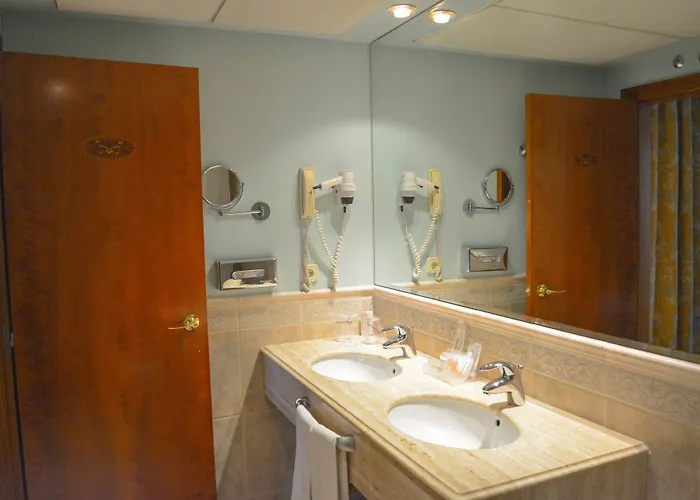 Alda Mercado De Hotel