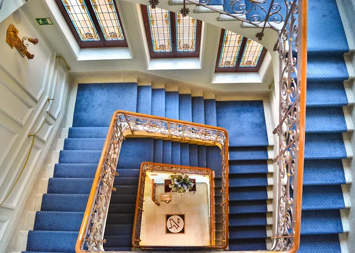 Alda Mercado De Hotel