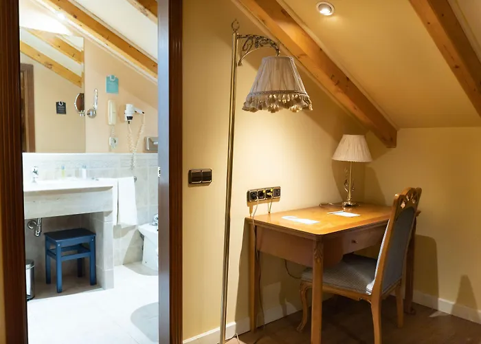 Alda Mercado De Hotel