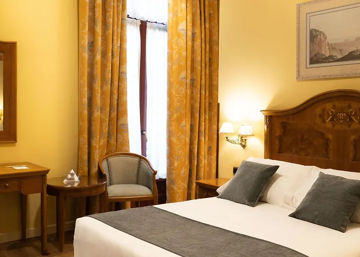 Alda Mercado De Hotel