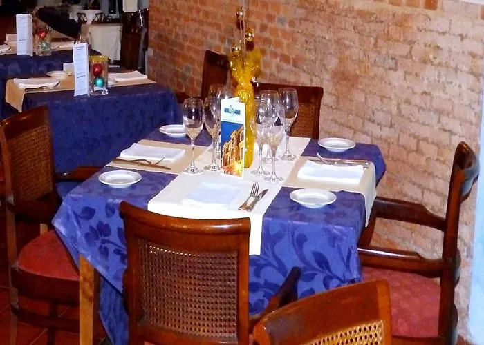 Alda Mercado De Zamora